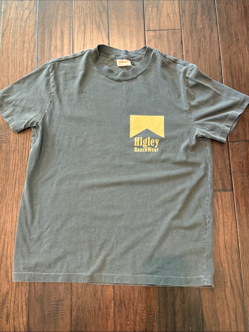 Men’s Short-Sleeve Higley Ranchwear Vintage Gray Tee with Yellow Logo size L